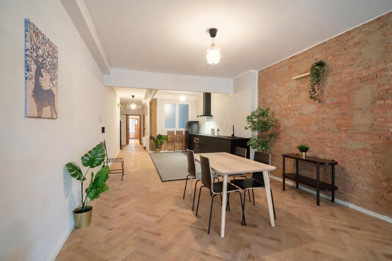 Antwerp City Center Two-Bedroom Apartments Экстерьер фото