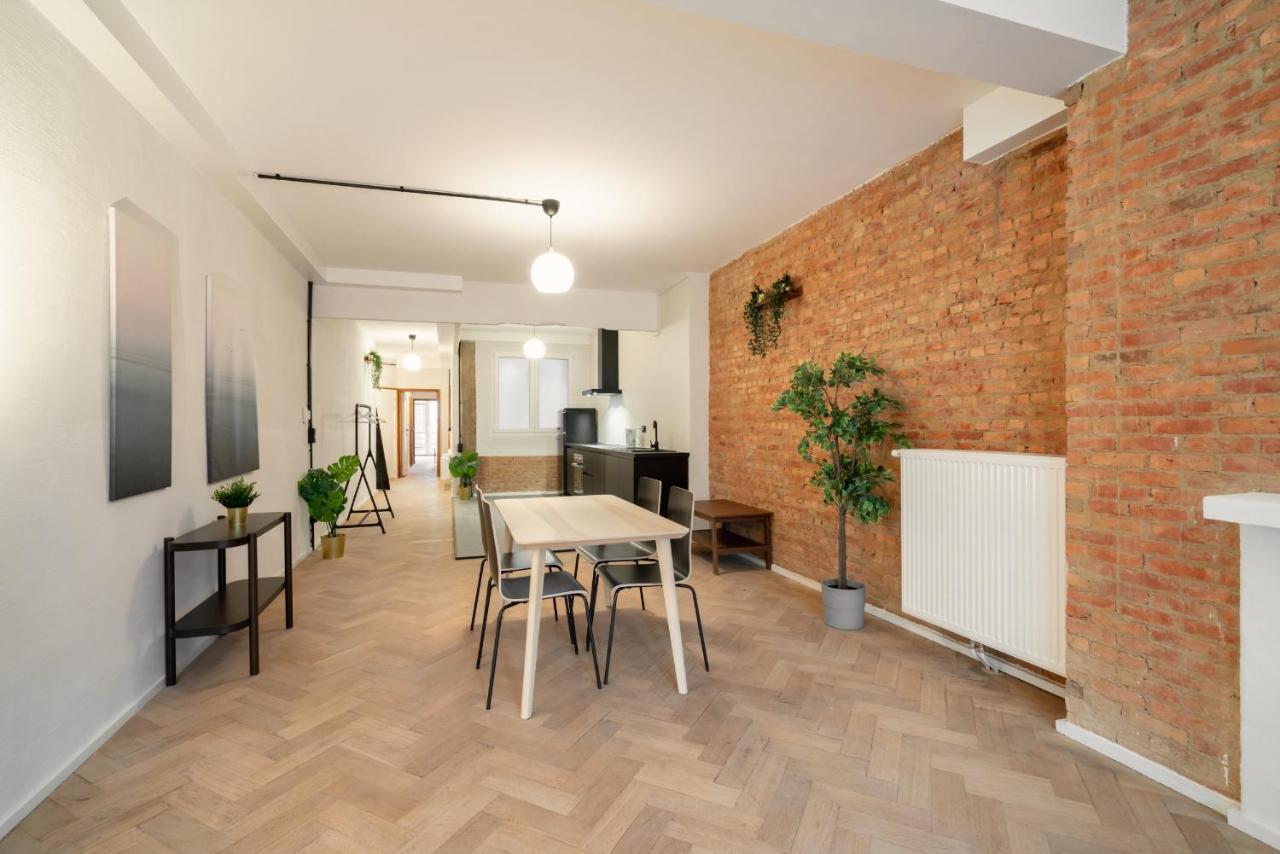 Antwerp City Center Two-Bedroom Apartments Экстерьер фото